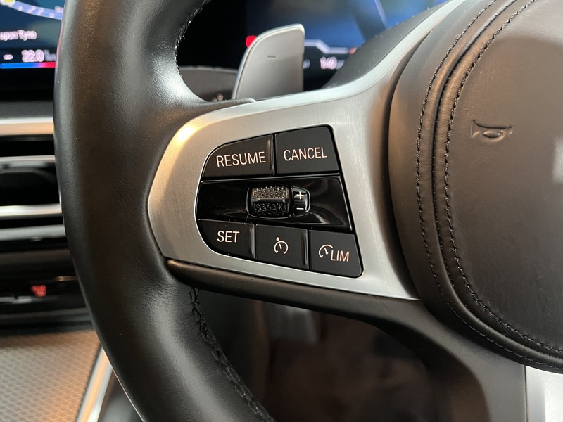 2022 (72) BMW 3 SERIES 320i xDrive M Sport 4dr Step Auto 5107857