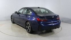 2022 (72) BMW 3 SERIES 320i xDrive M Sport 4dr Step Auto 5107835