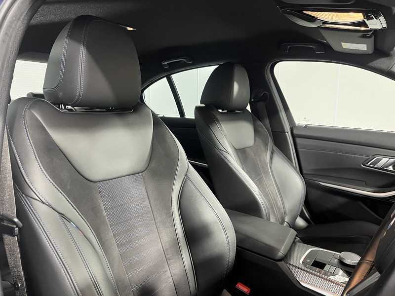 2022 (72) BMW 3 SERIES 320i xDrive M Sport 4dr Step Auto 5107844