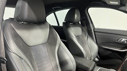 2022 (72) BMW 3 SERIES 320i xDrive M Sport 4dr Step Auto 5107844