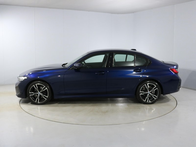 2022 (72) BMW 3 SERIES 320i xDrive M Sport 4dr Step Auto 5107885