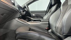 2022 (72) BMW 3 SERIES 320i xDrive M Sport 4dr Step Auto 5107871