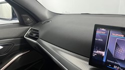 2022 (72) BMW 3 SERIES 320i xDrive M Sport 4dr Step Auto 5107861