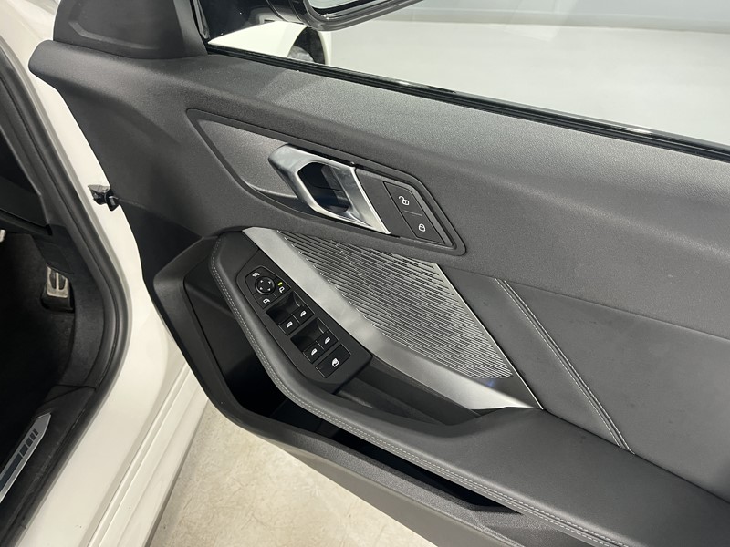 2025 (25) BMW 1 SERIES 120 M Sport 5dr Step Auto 5108189