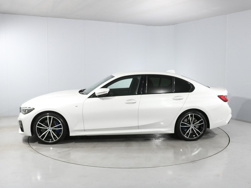 2020 (70) BMW 3 SERIES 320d xDrive MHT M Sport 4dr Step Auto 5111254