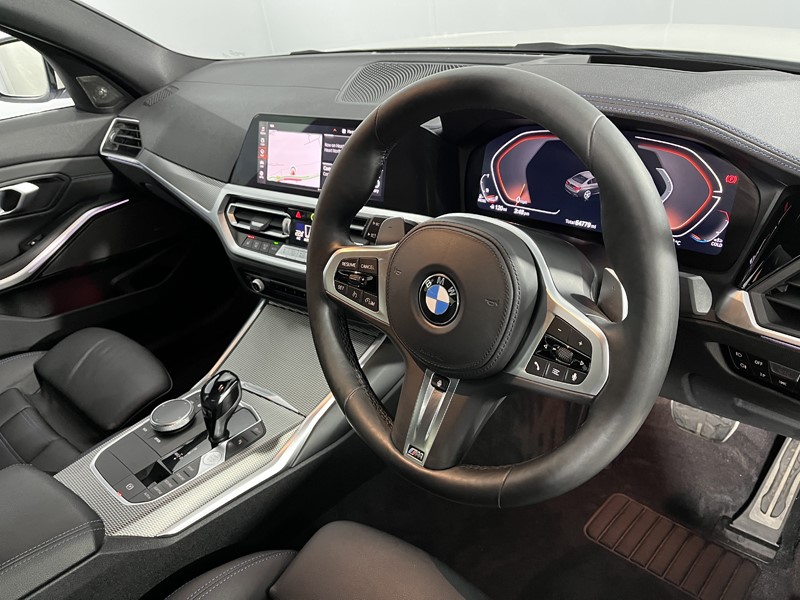 2020 (70) BMW 3 SERIES 320d xDrive MHT M Sport 4dr Step Auto 5111208