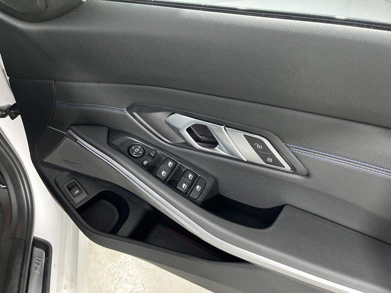 2020 (70) BMW 3 SERIES 320d xDrive MHT M Sport 4dr Step Auto 5128381