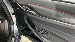 2022 (22) BMW 5 SERIES 530e M Sport 4dr Auto 5114577