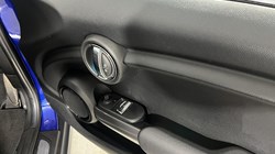 2018 (18) MINI HATCHBACK 1.5 Cooper II 3dr Auto 5115094