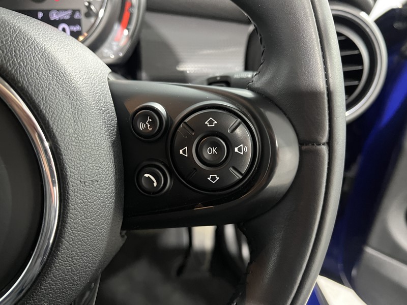 2018 (18) MINI HATCHBACK 1.5 Cooper II 3dr Auto 5115098