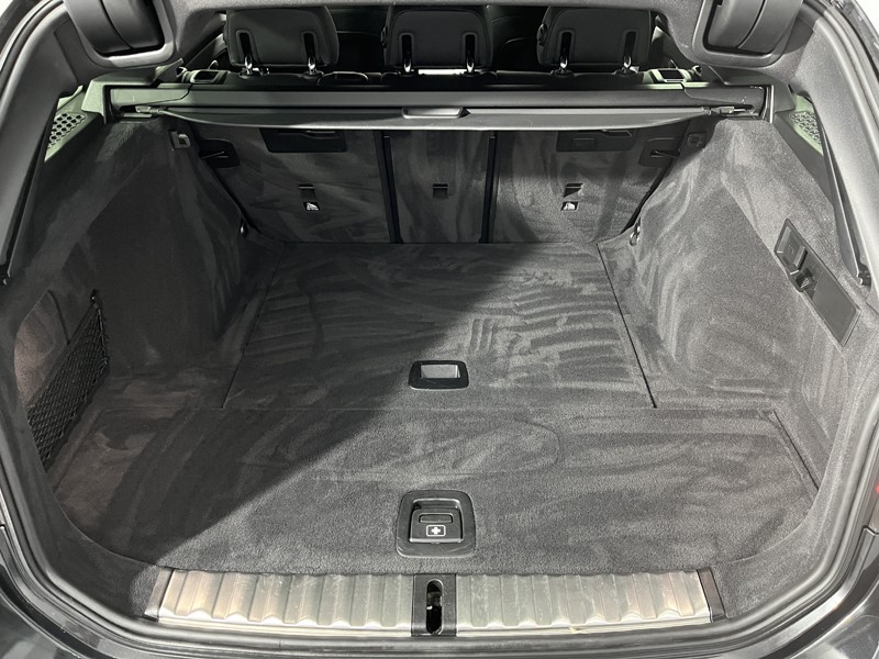 2023 (23) BMW 3 SERIES 320i M Sport 5dr Step Auto 5110981