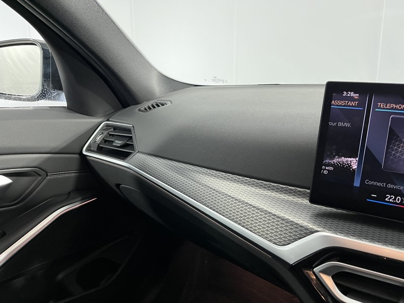 2023 (23) BMW 3 SERIES 320i M Sport 5dr Step Auto 5110990