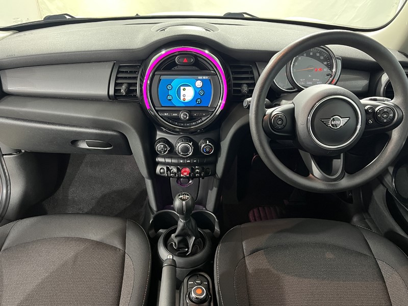 2020 (20) MINI HATCHBACK 1.5 Cooper Classic II 3dr 5164641