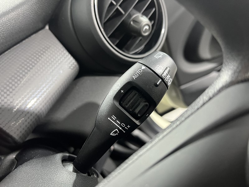 2020 (20) MINI HATCHBACK 1.5 Cooper Classic II 3dr 5164659