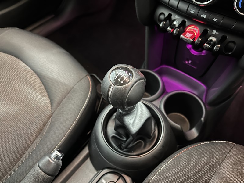 2020 (20) MINI HATCHBACK 1.5 Cooper Classic II 3dr 5164647