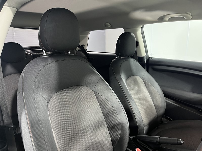 2020 (20) MINI HATCHBACK 1.5 Cooper Classic II 3dr 5164648