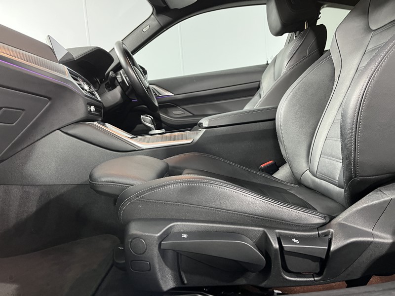 2022 (22) BMW 4 SERIES M440d xDrive MHT 2dr Step Auto 5111459