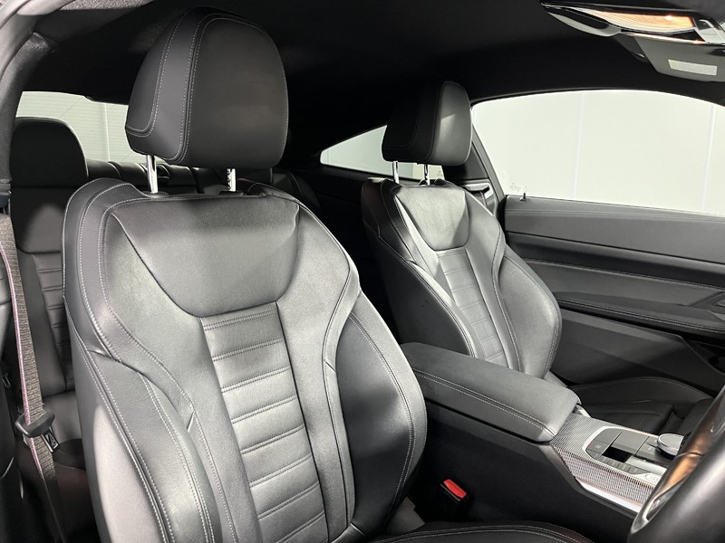 2022 (22) BMW 4 SERIES M440d xDrive MHT 2dr Step Auto 5111435