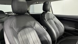 2021 (70) MINI HATCHBACK 1.5 Cooper Exclusive II 3dr Auto 5114523