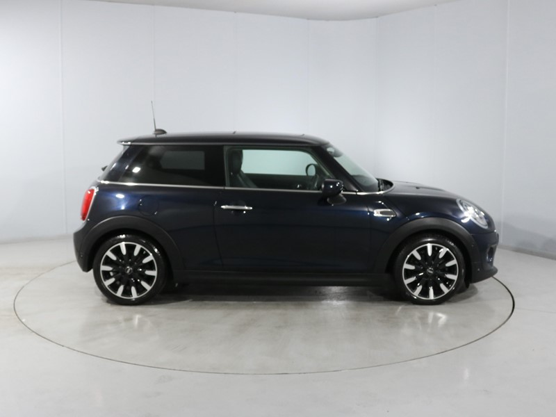 2021 (70) MINI HATCHBACK 1.5 Cooper Exclusive II 3dr Auto 5114515