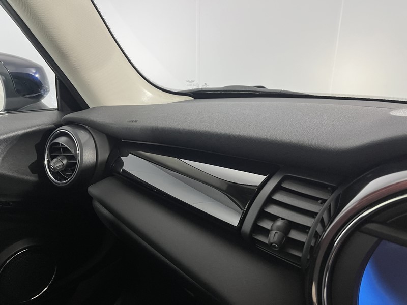 2021 (70) MINI HATCHBACK 1.5 Cooper Exclusive II 3dr Auto 5114539