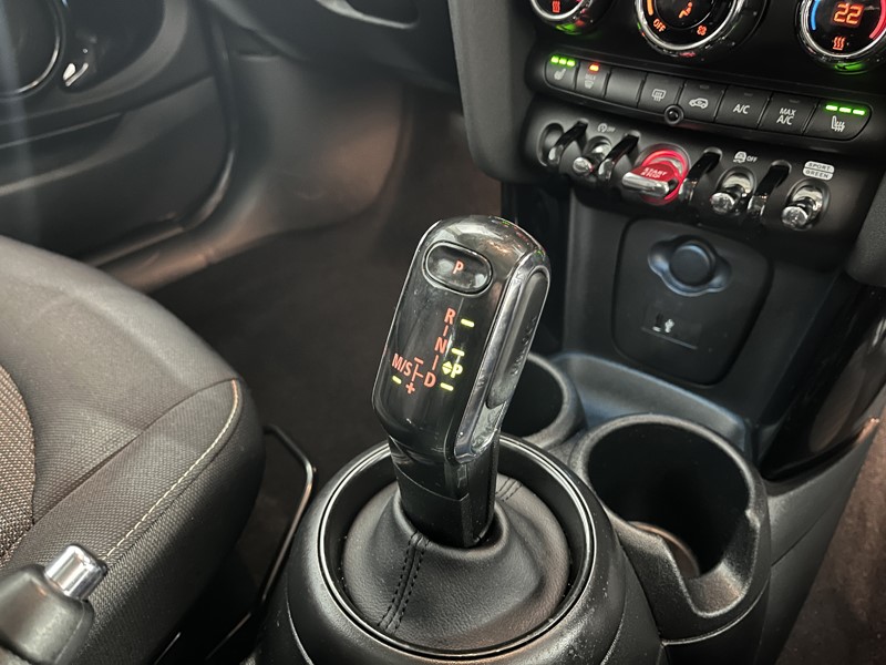 2023 (23) MINI HATCHBACK 1.5 Cooper Classic 3dr Auto 5121067