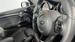2022 (72) MINI HATCHBACK 1.5 Cooper Exclusive 3dr Auto 5139094