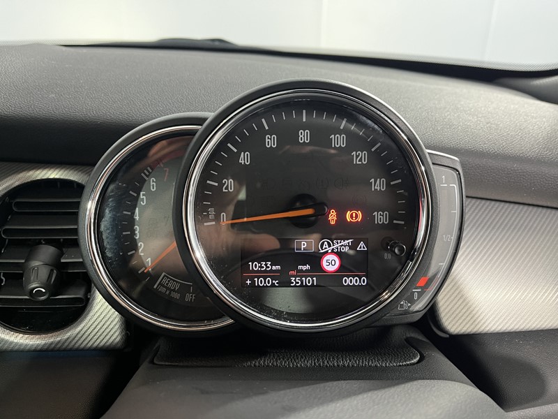 2022 (72) MINI HATCHBACK 1.5 Cooper Exclusive 3dr Auto 5139080