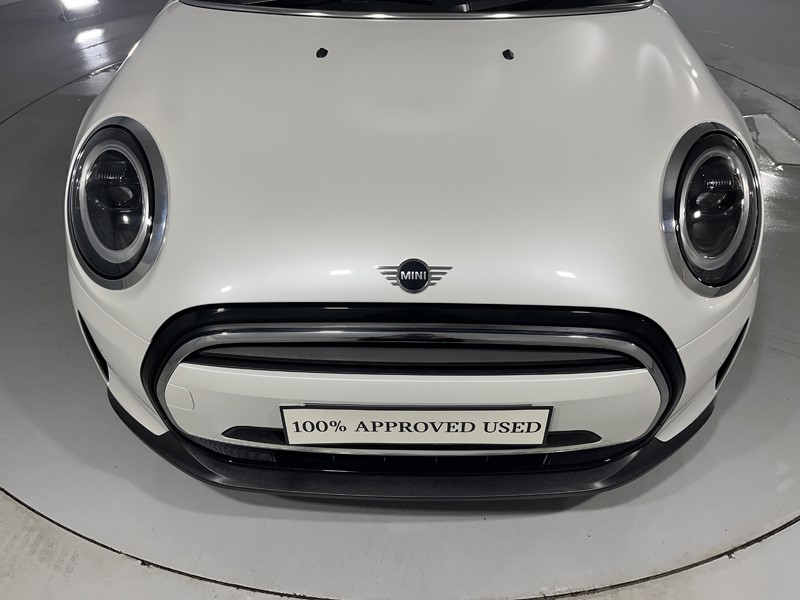 2022 (72) MINI HATCHBACK 1.5 Cooper Exclusive 3dr Auto 5139109