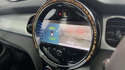 2022 (72) MINI HATCHBACK 1.5 Cooper Exclusive 3dr Auto 5139090