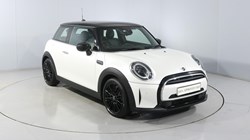 2022 (72) MINI HATCHBACK 1.5 Cooper Exclusive 3dr Auto 5139072