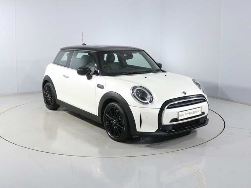 2022 (72) MINI HATCHBACK 1.5 Cooper Exclusive 3dr Auto