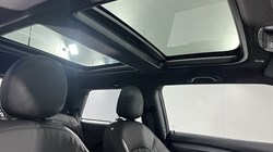 2022 (72) MINI HATCHBACK 1.5 Cooper Exclusive 3dr Auto 5139088