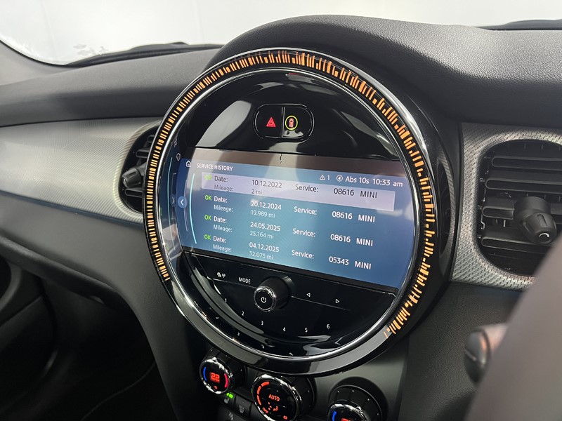 2022 (72) MINI HATCHBACK 1.5 Cooper Exclusive 3dr Auto 5139101