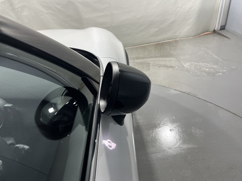 2022 (72) MINI HATCHBACK 1.5 Cooper Exclusive 3dr Auto 5139110