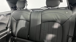 2022 (72) MINI HATCHBACK 1.5 Cooper Exclusive 3dr Auto 5139083