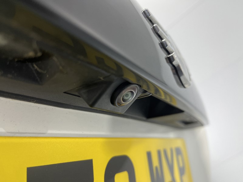 2022 (72) MINI HATCHBACK 1.5 Cooper Exclusive 3dr Auto 5139112