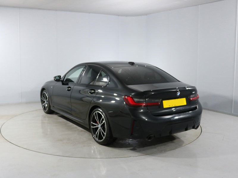 2023 (73) BMW 3 SERIES 320i M Sport 4dr Step Auto