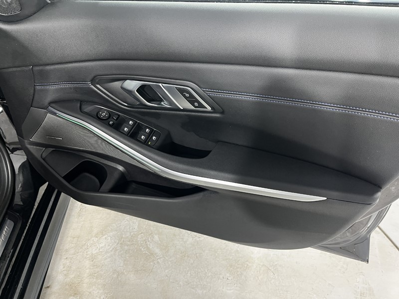 2023 (73) BMW 3 SERIES 320i M Sport 4dr Step Auto 5114865