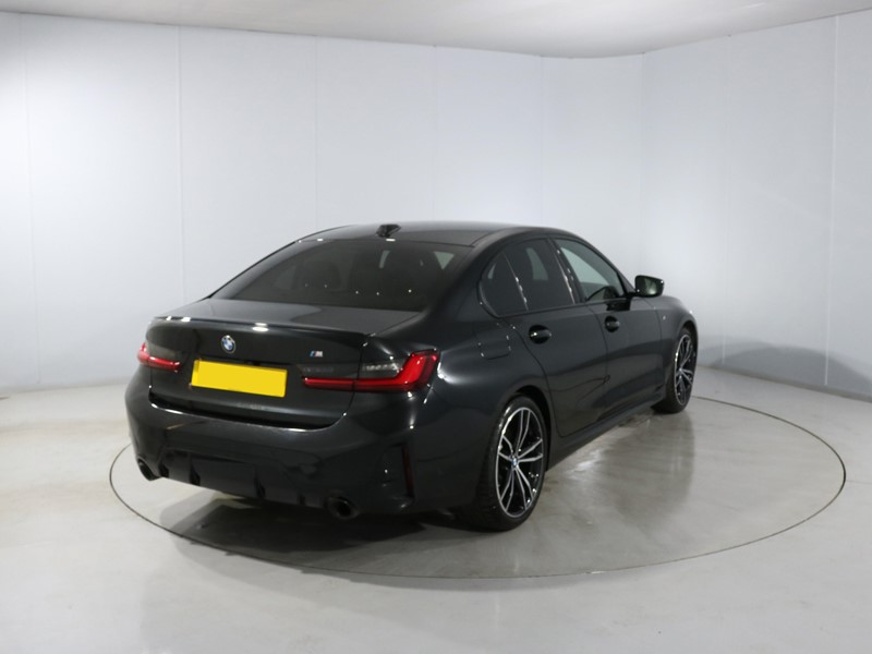 2023 (73) BMW 3 SERIES 320i M Sport 4dr Step Auto 5114896