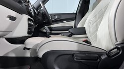 2023 (23) MINI CLUBMAN 2.0 John Cooper Works ALL4 Premium Plus 6dr Auto 5157599