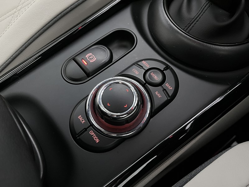 2023 (23) MINI CLUBMAN 2.0 John Cooper Works ALL4 Premium Plus 6dr Auto 5157597