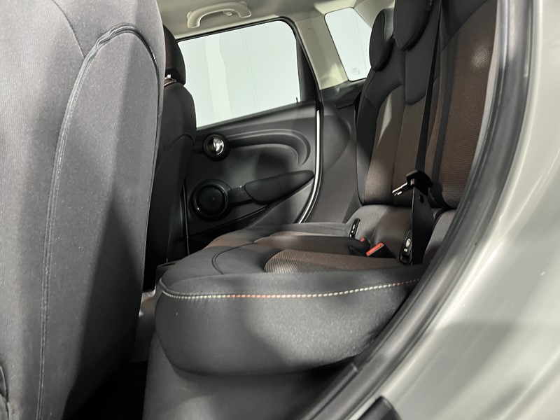 2020 (70) MINI HATCHBACK 1.5 Cooper Classic II 5dr 5144292