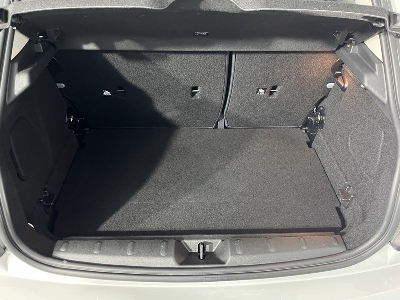 2020 (70) MINI HATCHBACK 1.5 Cooper Classic II 5dr 5144272