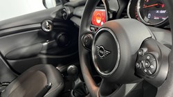 2020 (70) MINI HATCHBACK 1.5 Cooper Classic II 5dr 5144280