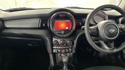 2020 (70) MINI HATCHBACK 1.5 Cooper Classic II 5dr 5144263