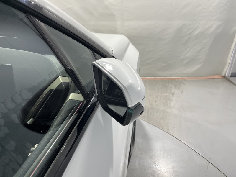 2022 (72) BMW iX 240kW xDrive40 M Sport Edition 76.6kWh 5dr Auto 5143712