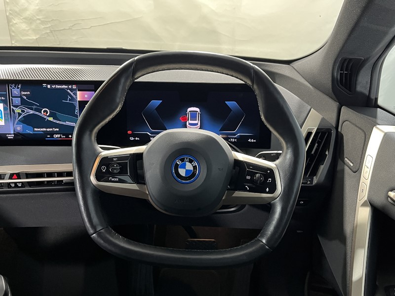 2022 (72) BMW iX 240kW xDrive40 M Sport Edition 76.6kWh 5dr Auto 5143673
