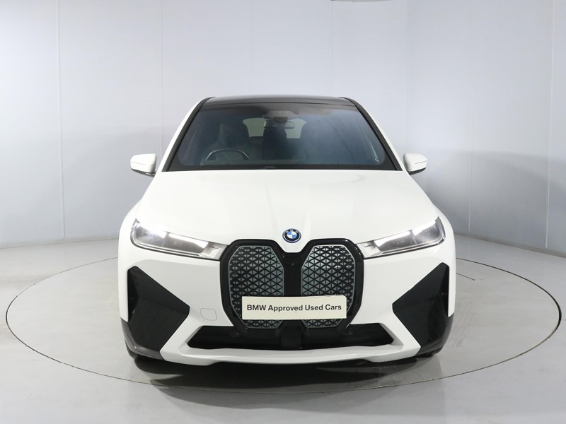 2022 (72) BMW iX 240kW xDrive40 M Sport Edition 76.6kWh 5dr Auto 5143684