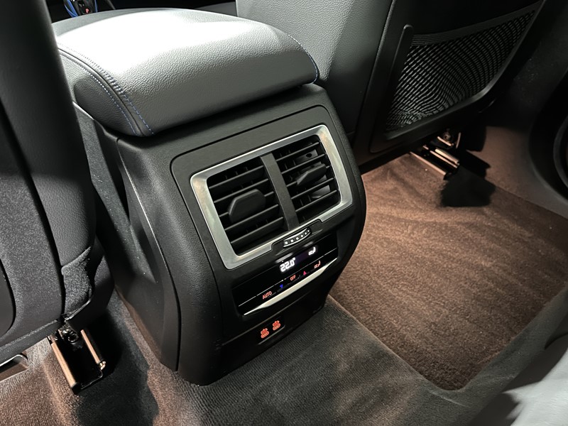 2023 (72) BMW iX3 210kW M Sport Pro 80kWh 5dr Auto 5168838